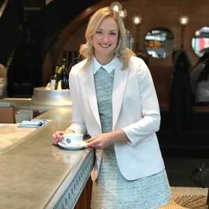 Meet your Posher, Laura